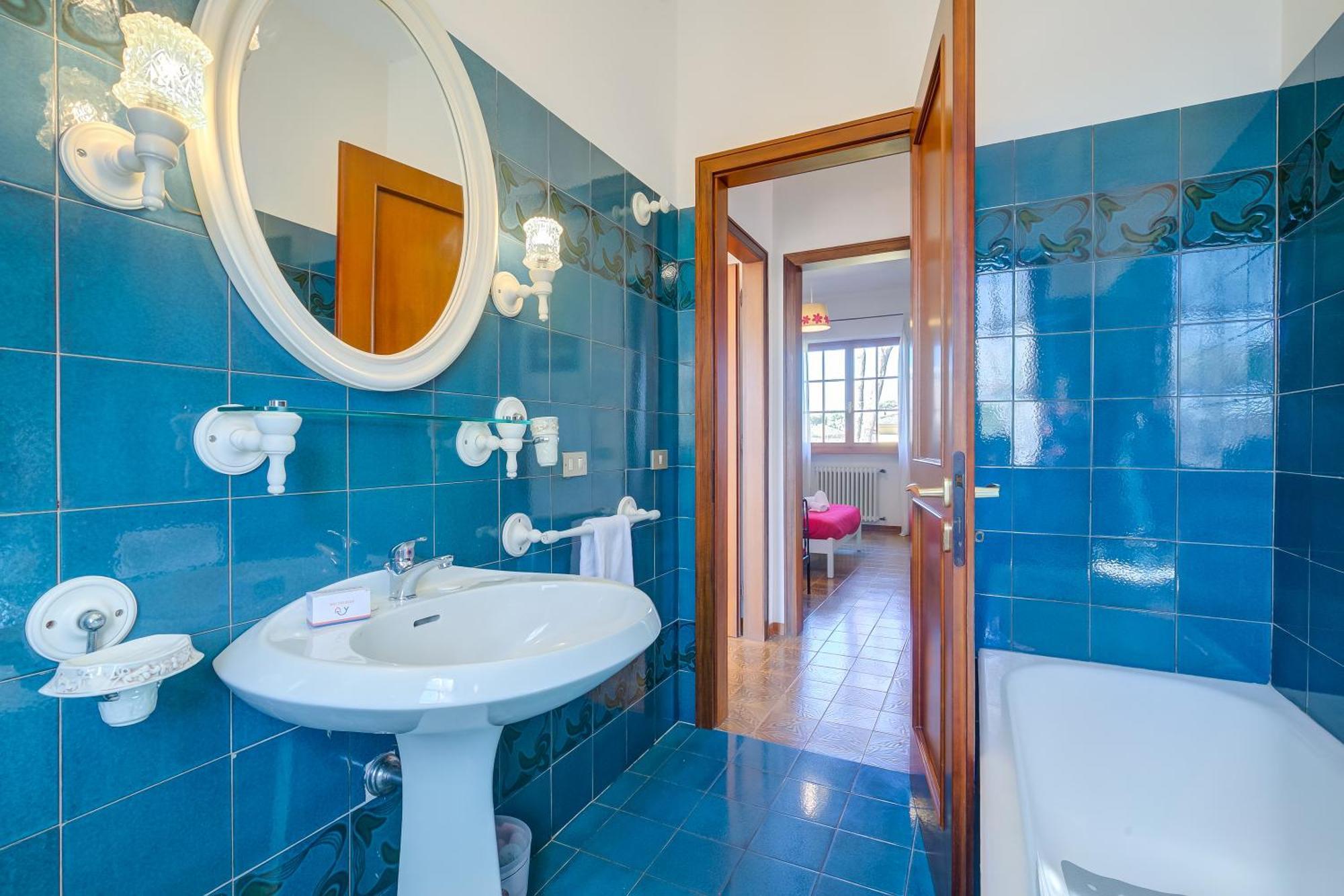 Casa Maddalena Al Mare 600M From Sea - Happy Rentals Марина-ди-Пьетрасанта Экстерьер фото