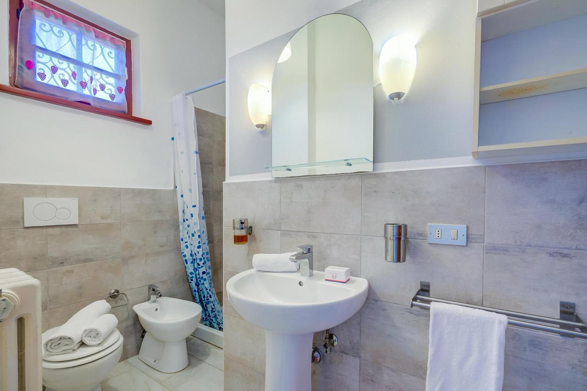 Casa Maddalena Al Mare 600M From Sea - Happy Rentals Марина-ди-Пьетрасанта Экстерьер фото