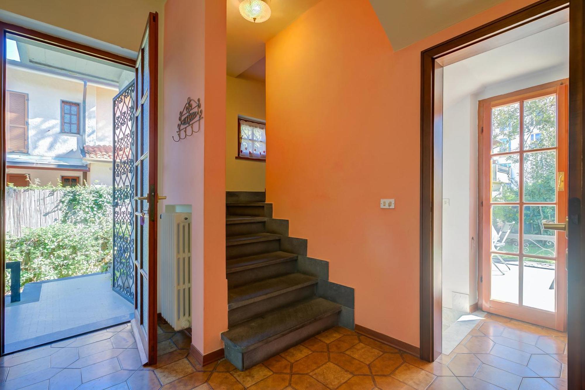 Casa Maddalena Al Mare 600M From Sea - Happy Rentals Марина-ди-Пьетрасанта Экстерьер фото