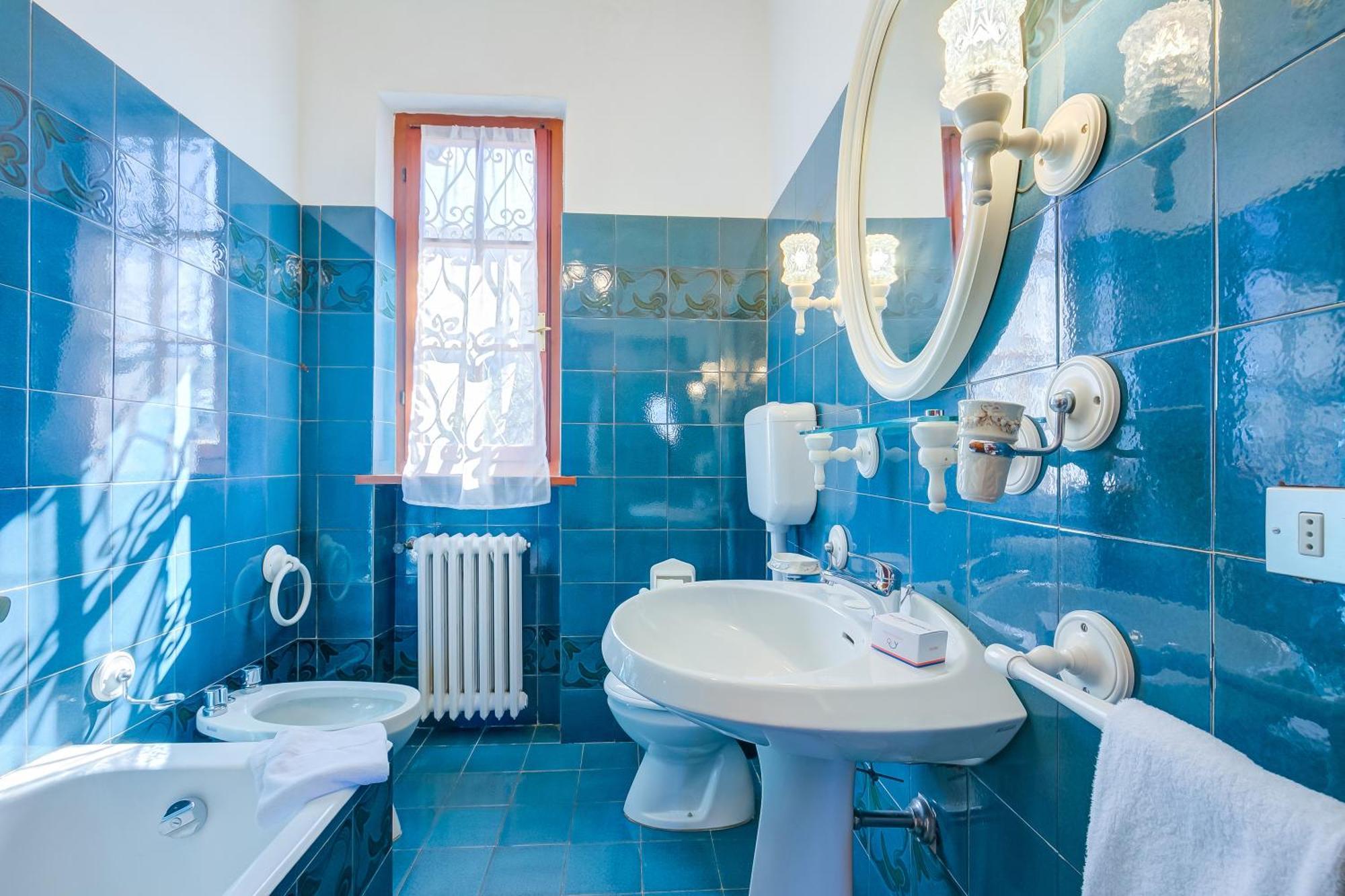 Casa Maddalena Al Mare 600M From Sea - Happy Rentals Марина-ди-Пьетрасанта Экстерьер фото